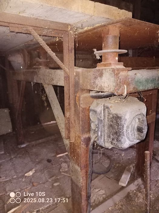 Heblarka z krajzegą