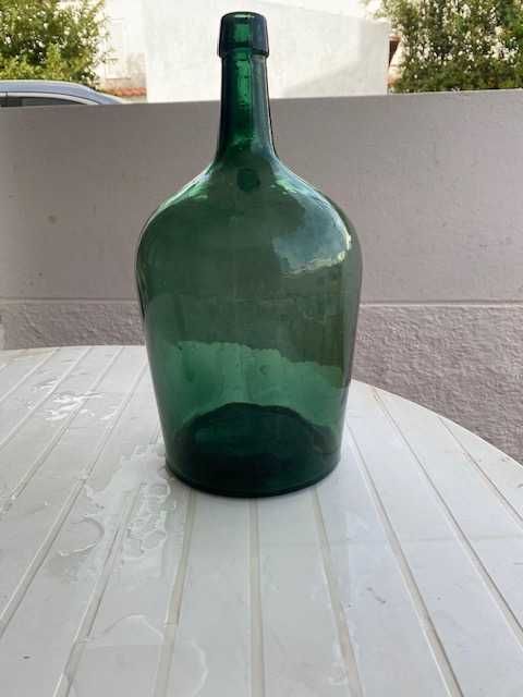 Garrafão de 5 litros verde, bom para decoração rústica