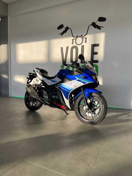 Мотоцикл Suzuki GSX250R