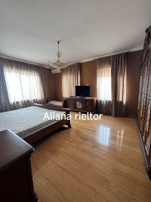 Аренда Дом на Фонтане ул  Донского 5 комнат подвал