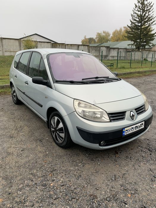 Продам автомобіль Renault Scenic 2