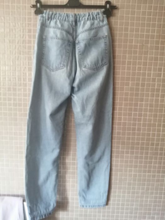 Calças de menina ou adolescente