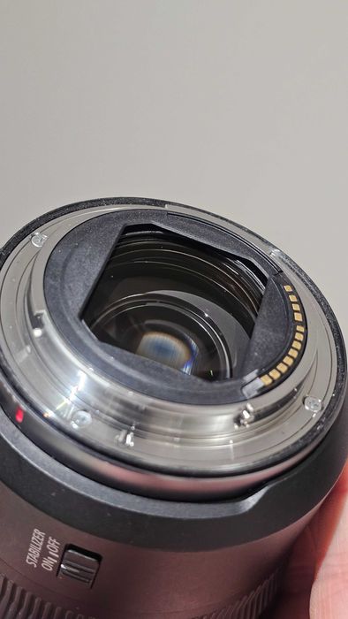 Objetiva Canon RF 24-70mm F2.8L IS USM