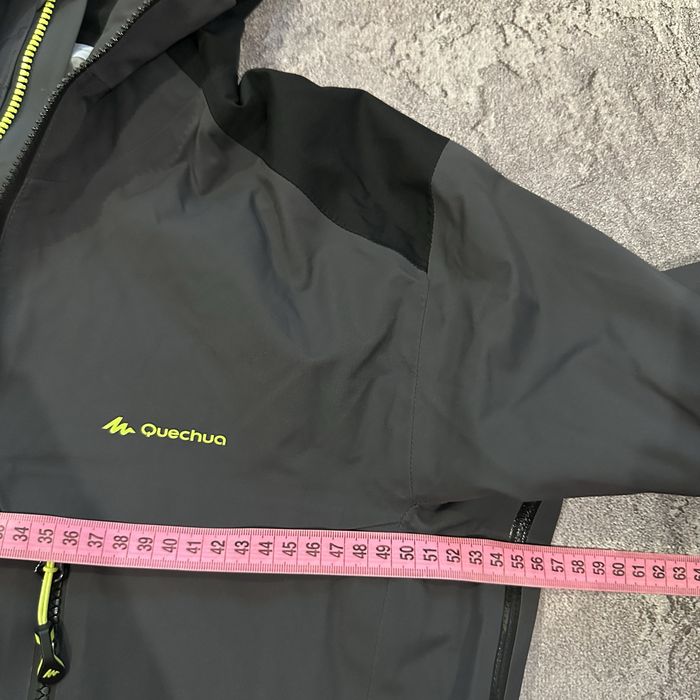 Мембранна водонепроникна куртка Quechua Waterproof розмір М