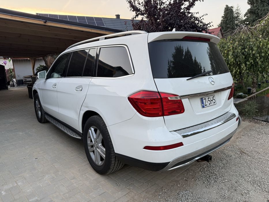 Mercedes GL 450 V8 bi turbo  7 osobowy nowy model okazja