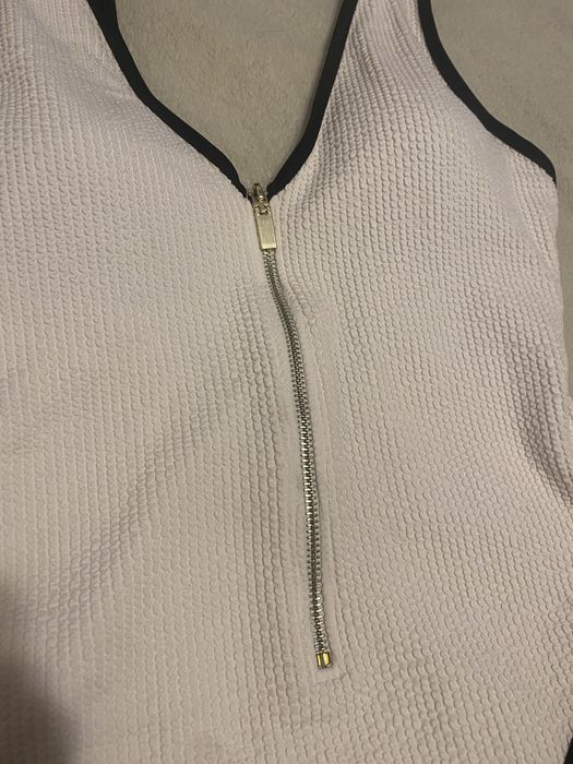 Купальник суцільний жіночий