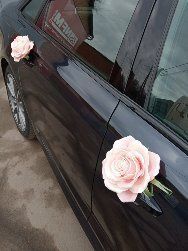 Весільний декор на машину