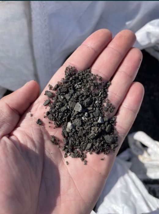 CZARNA ZASYPKA do Kostki Bazaltowa Bazalt Kamień Grys 2-5 mm Akwarium