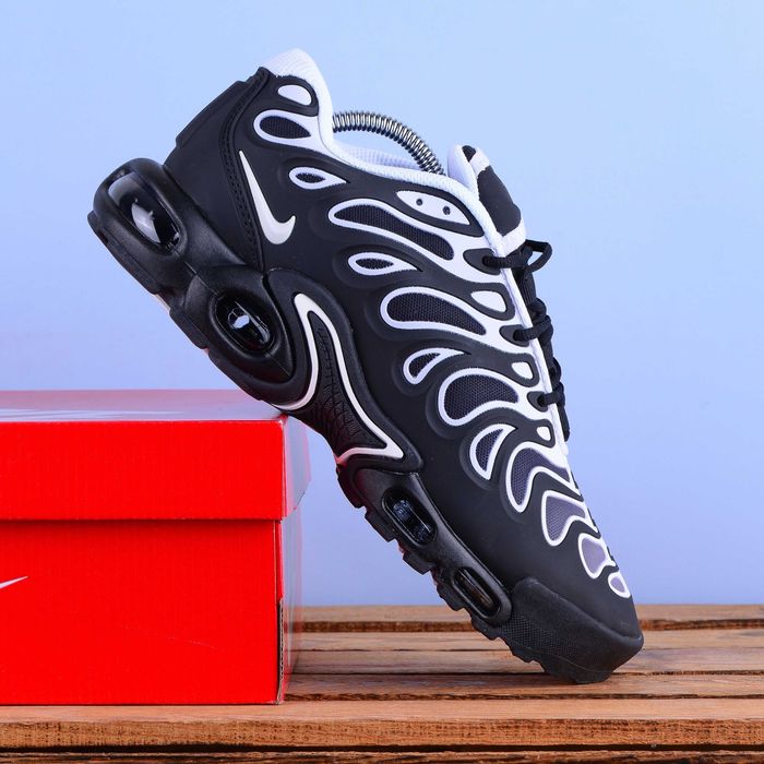 (2326) Кросівки Nike Air Max TN Plus Drift чорні з білим (41-45) найк найки