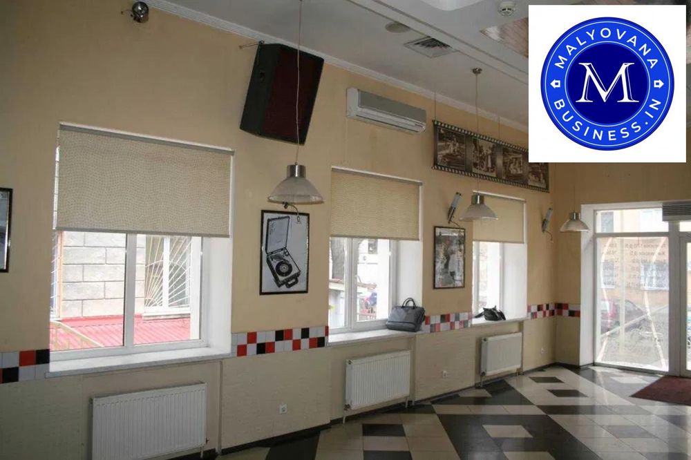 Кафе  фасад  проспект Шевченка  /пров. Матросова