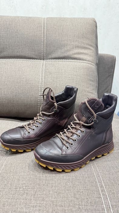 Жіночі черевики Ecco