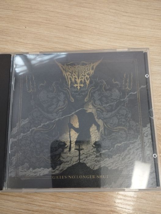 Misanthropic rage - Gates no longer shut
