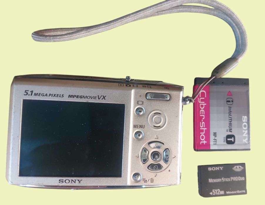 sony dsc t100 - купити цифрові фотокамери - Ціна на OLX.ua