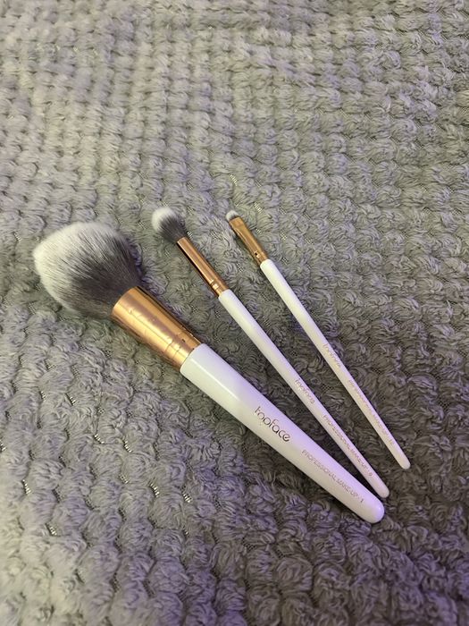 Пензлі для макіяжу Top face