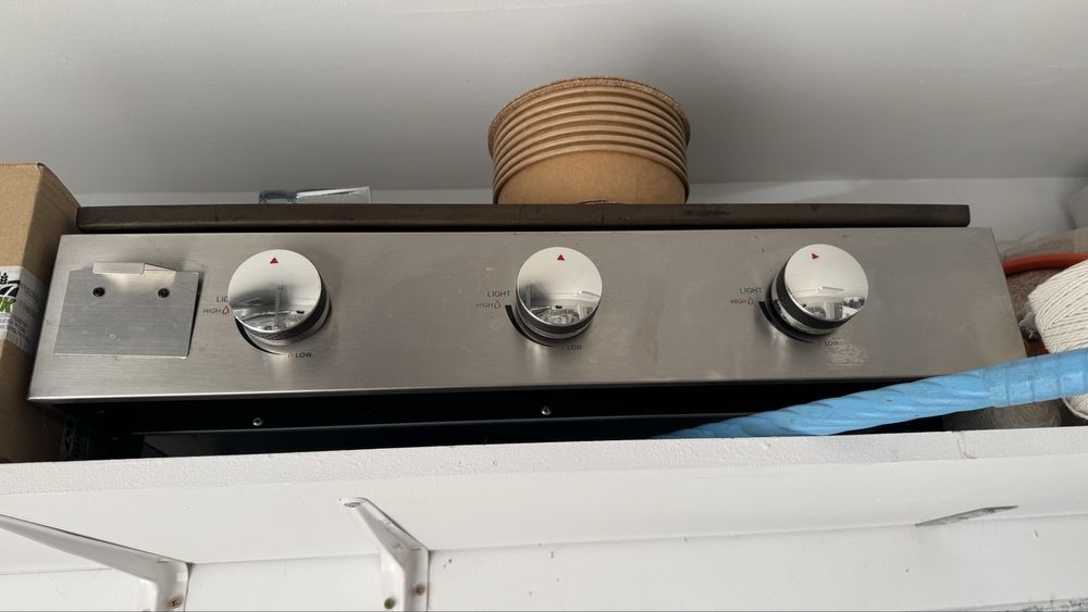 Kuchenka gazowa - plyta zeliwna teppanyaki