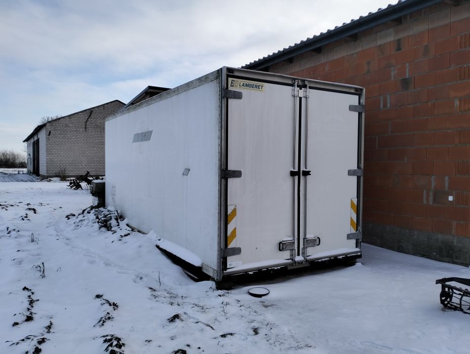 Zabudowa kontener izoterma chłodnia agregat