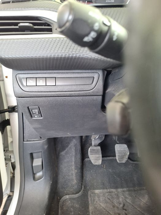 Peugeot 2008 1.2 gasolina