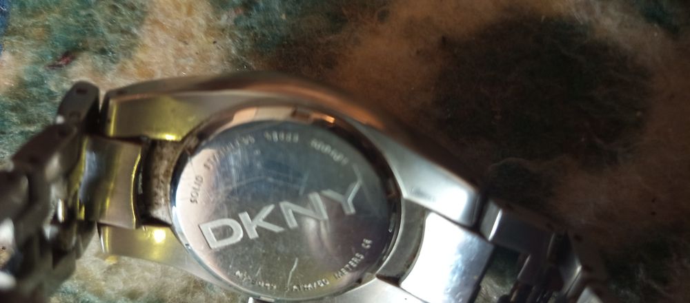 Relógio original dynk