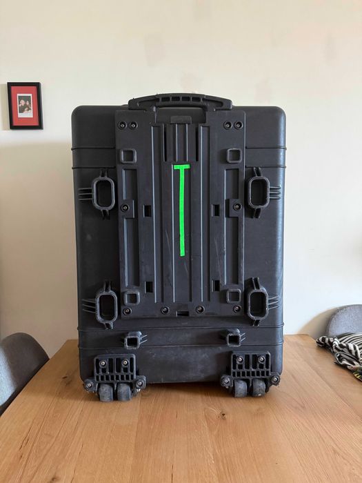 COMO NOVA peli 1630 mala de transporte pelican case 1630 c divisórias