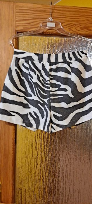 Komplet damski: kurtka i spodenki zebra M/L