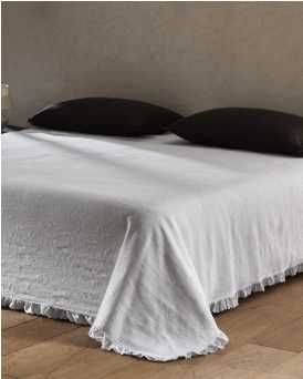 Colcha de cama algodão com padrão floral cor branca