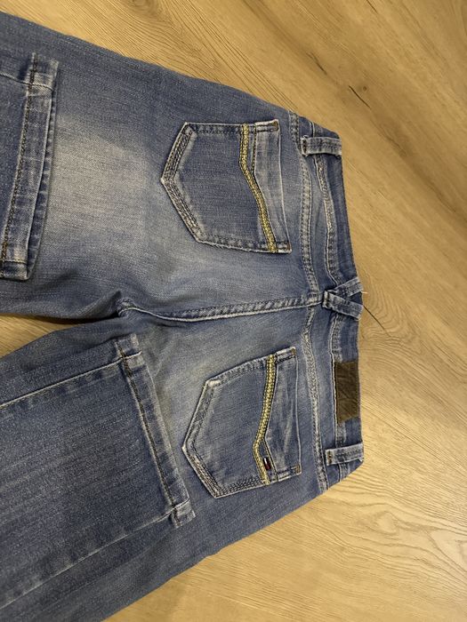 Spodnie Tommy Hilfiger rozm. 29