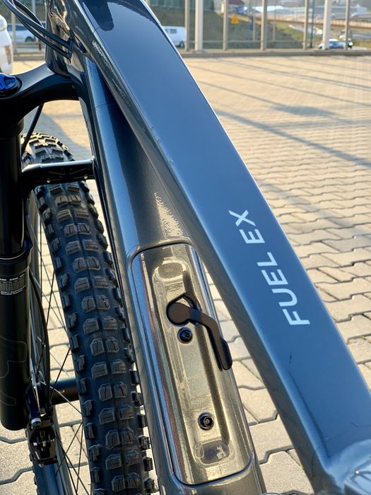 Trek Fuel EX 8 Gen 6 M L trail enduro Oklejony folią, ceramika