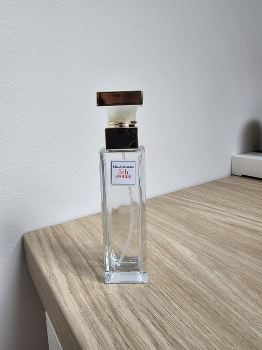 Elizabeth Arden 5th Awenue