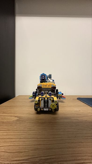 LEGO Hidden Side 70423 Autobus Duchozwalczacz 3000.