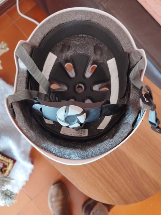 Capacete bicicleta trotinete skate patins etc