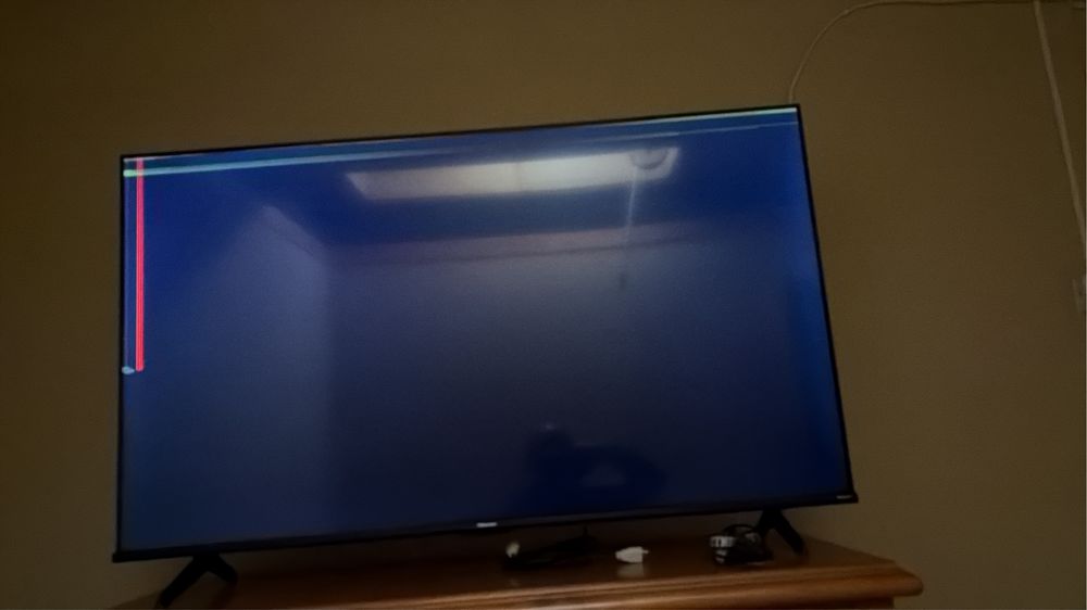 TV Hisense 50” AVARIADA