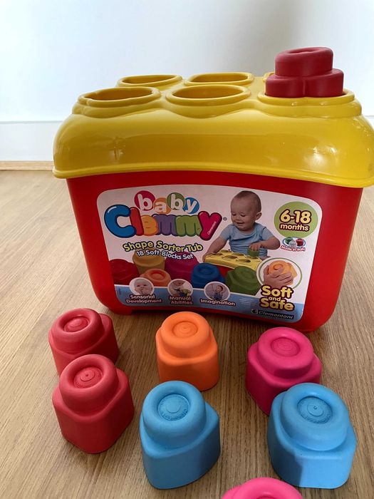Jogo de Blocos de Encaixe de Borracha (bebés 6-18 meses)