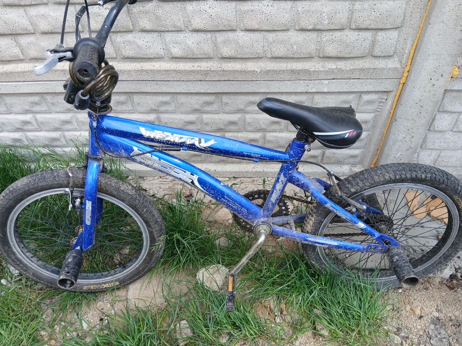 Sprzedam bmx niebieskiego
