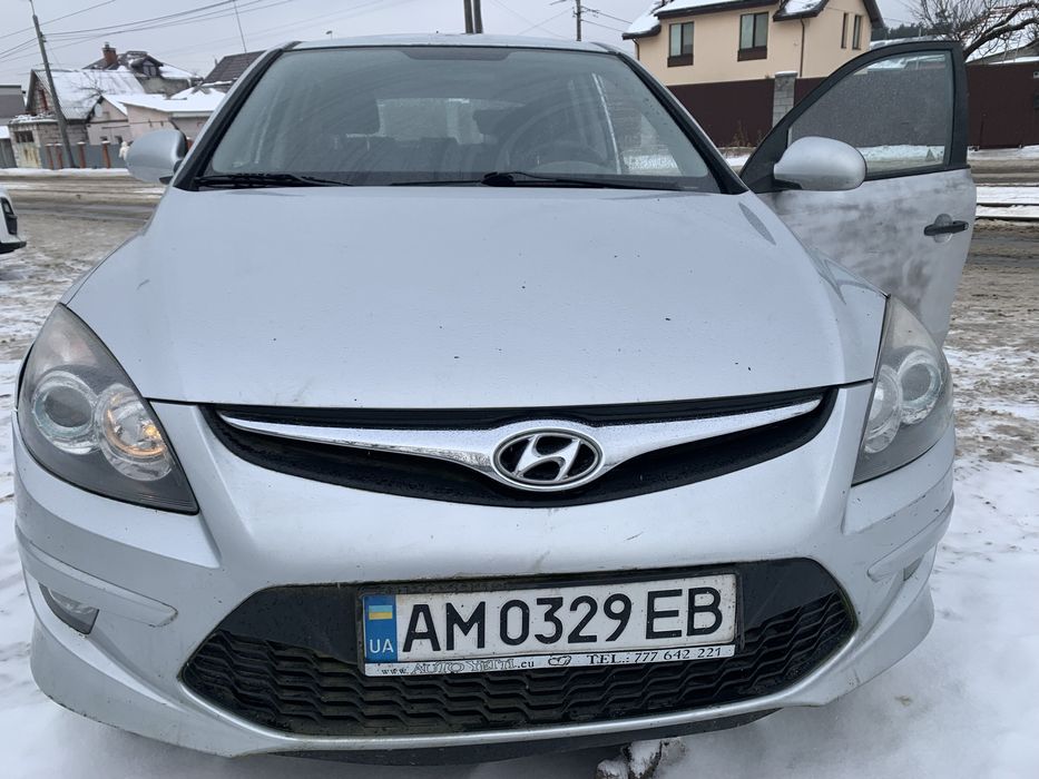 Продам хундай i30 после дтп 2012