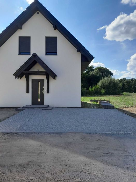 Nowy dom piętrowy wolnostojący w Strzelnie przy ul. Dąbrowskiego