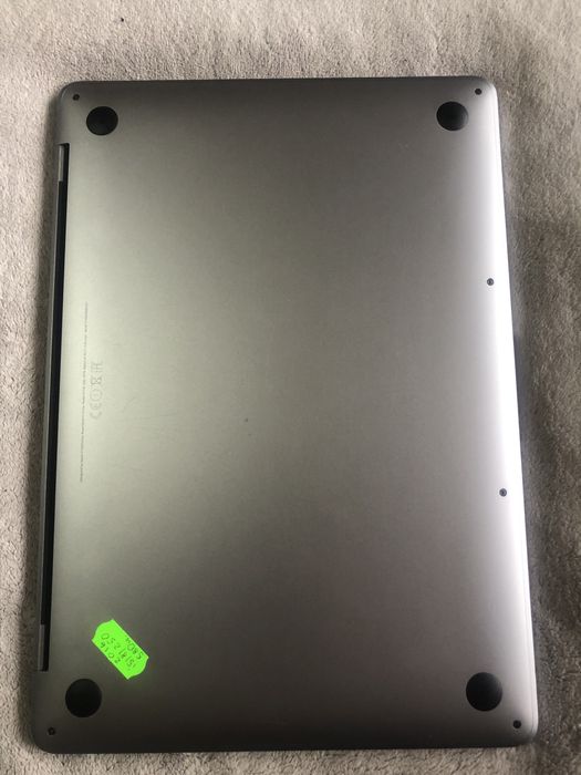 MacBook Pro 2016 року і5/8/256 в чудовому стані