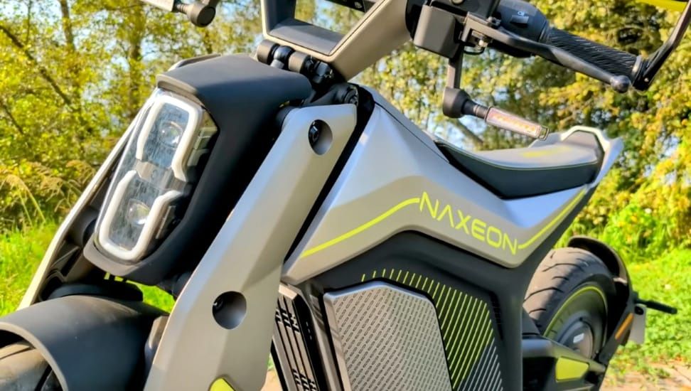 Moto elétrica NAXEON I AM PRO