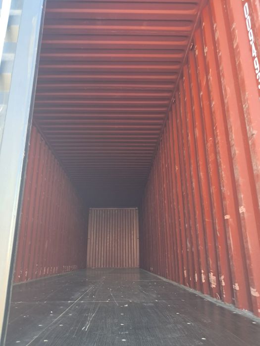 VENDA DE CONTENTORES MARÍTIMOS – 12m | 2.40m | 2.70m