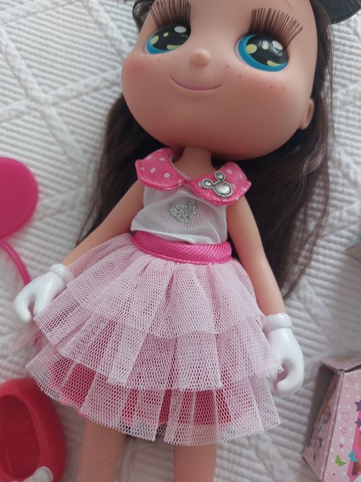 Boneca com orelhas Minnie Mouse