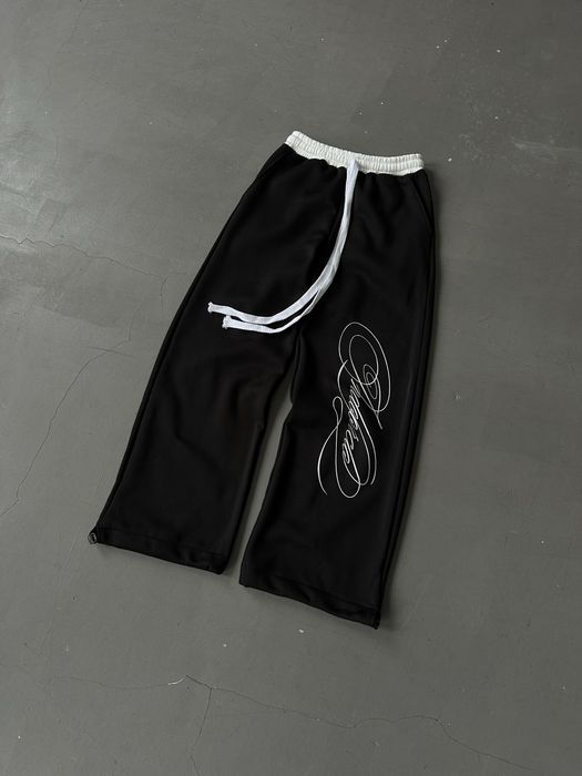 Спортивки indoorclo на утяжках