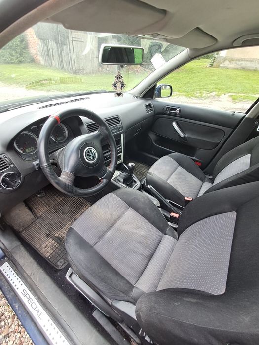 Auto Volkswagen Bora