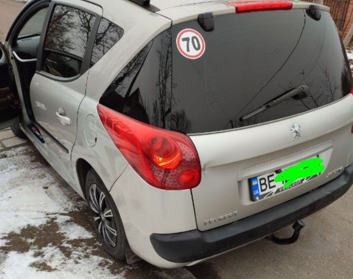Продам авто PEUGEOT 207 ( 2008 рік) . Дизель 1.6, механіка.