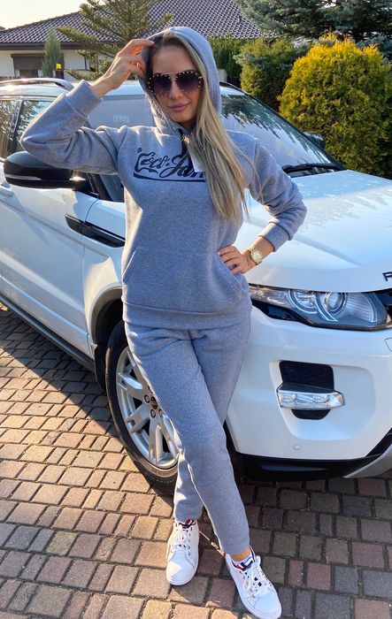 Spodnie dresowe damskie