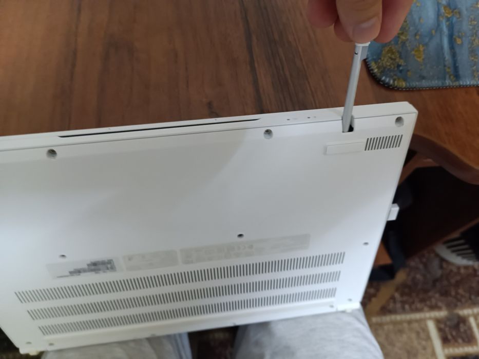 Acer ConceptD 3 Ezel Pro | для художників, дизайнерів, геймерів