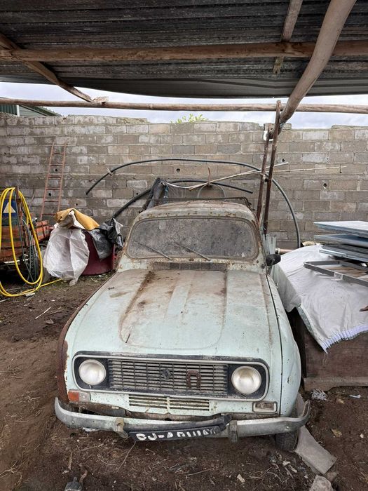 Vendo veículo RENAULT 4L ORIGINAL 1976