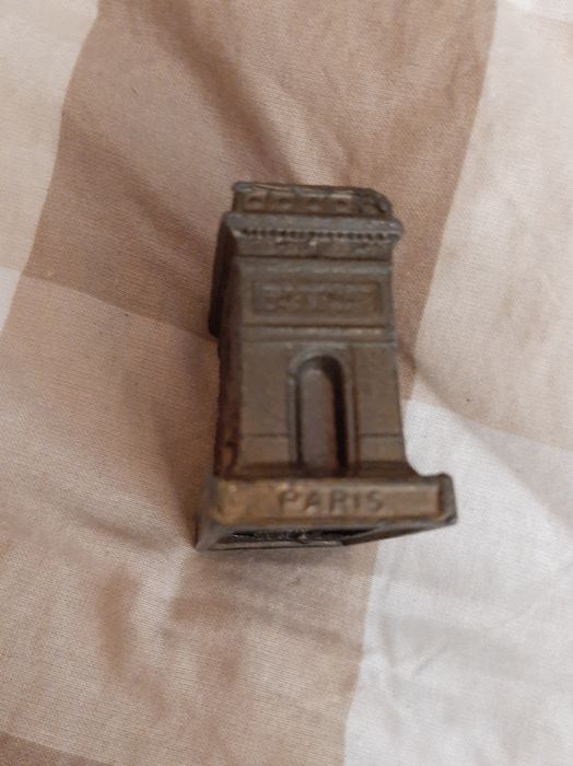Arco do Triunfo em miniatura