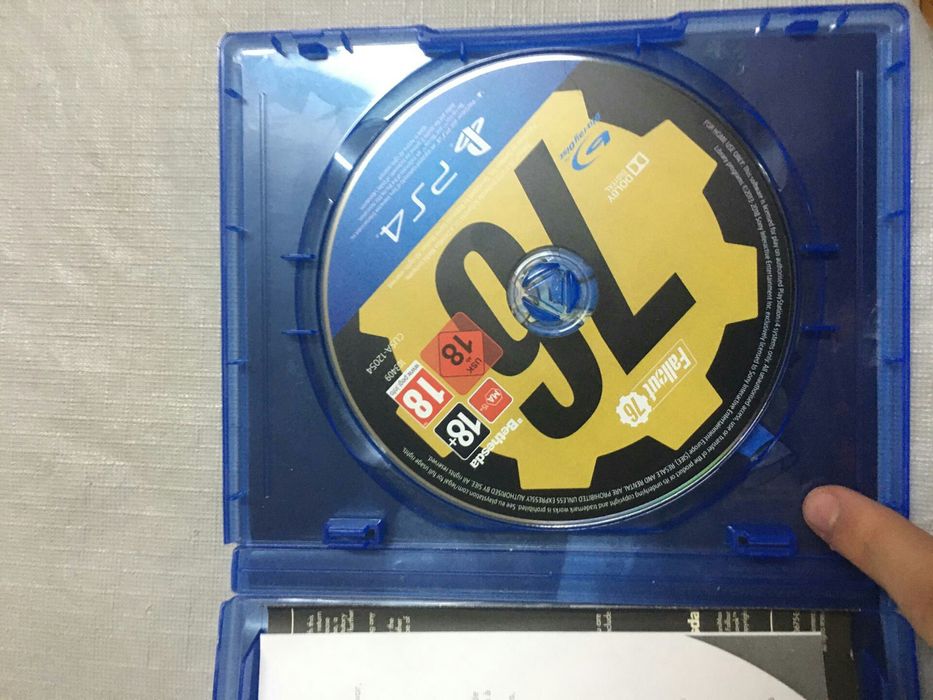 Jogo play 4 usado