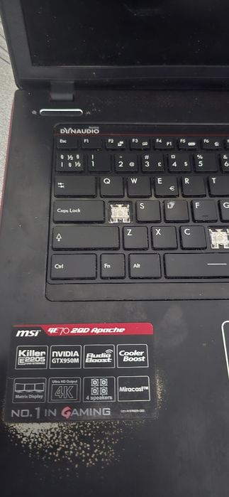 Laptop gamingowy msi1759
