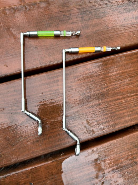 Swingery angielskiej firmy TASKA - 2 sztuki, używane.