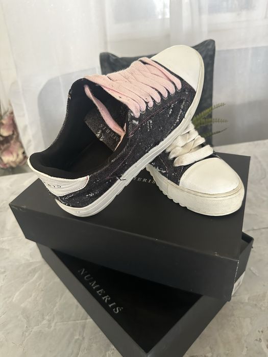 Numeris Pink Denim